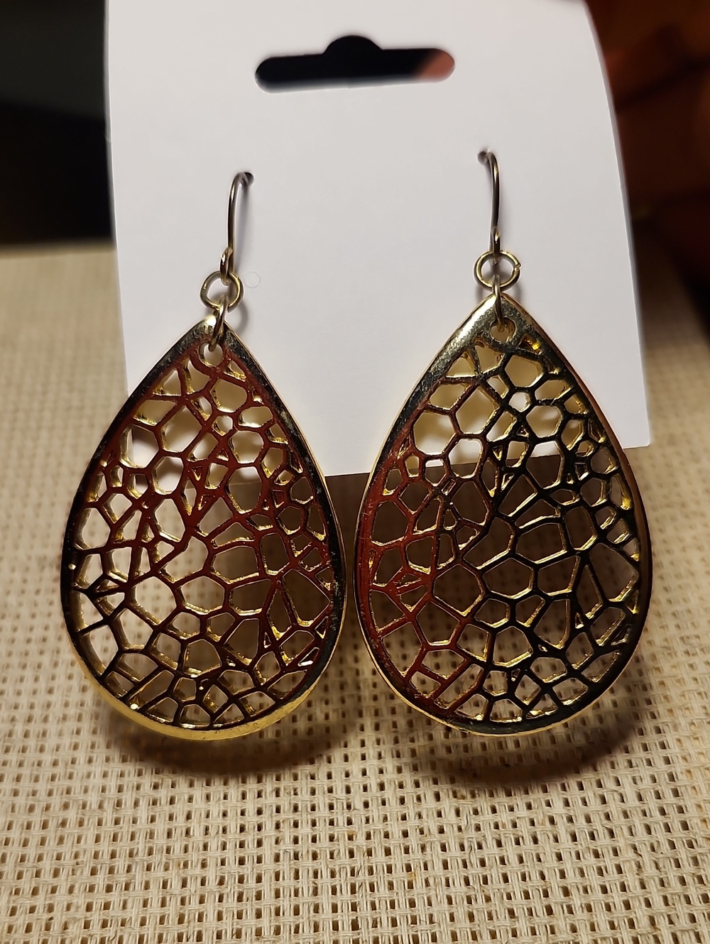 Elegant Gold Teardrop Filigree Dangle Earrings